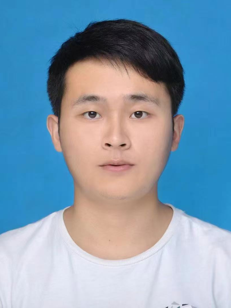 黄恒.png